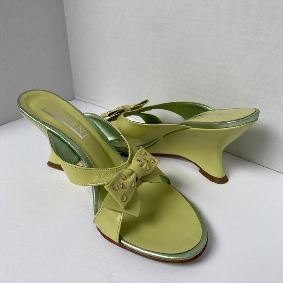 Lumiani Leather Green Wedge 4" High Heels Size 40 - Picture 4 of 5